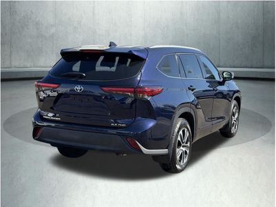 2022 Toyota Highlander - Photo 12