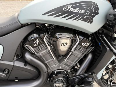 2025 Indian Motorcycle Challenger Dark Horse 112 Frost Silver Smoke - Photo 14