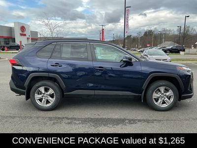 2023 Toyota RAV4 XLE - Photo 3