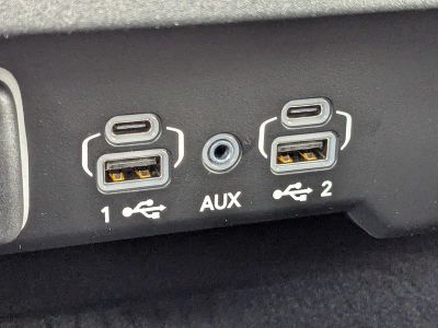 2026 Jeep Grand Wagoneer — photo 26 view