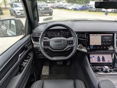 2026 Jeep Grand Wagoneer — photo 18 view
