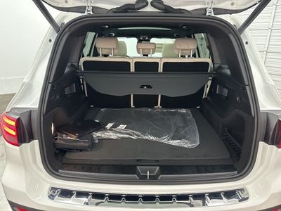 2026 Mercedes-Benz GLB — photo 27 view