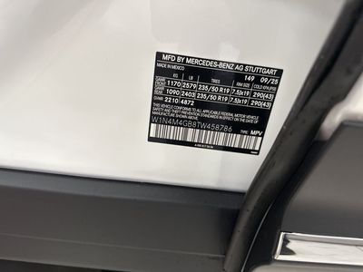 2026 Mercedes-Benz GLB — photo 35 view