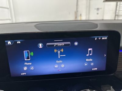 2026 Mercedes-Benz GLB — photo 14 view