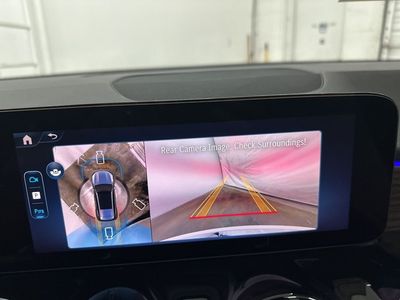 2026 Mercedes-Benz GLB — photo 17 view