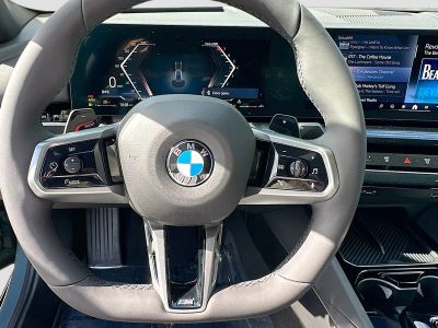 2026 BMW 5 Series — photo 11 view
