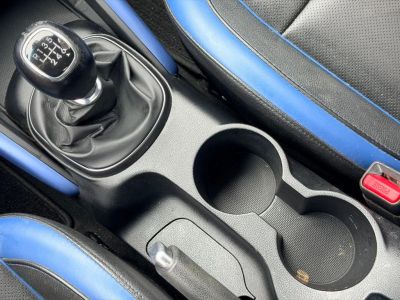 2013 Hyundai Veloster - Photo 30