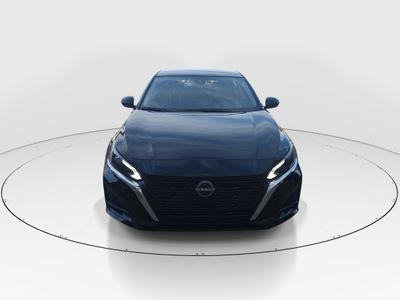 2025 Nissan Altima — side profile view