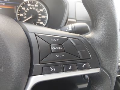 2025 Nissan Altima — photo 12 view