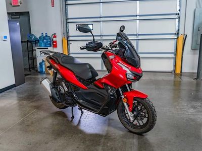 2022 Honda ADV150 - Photo 2