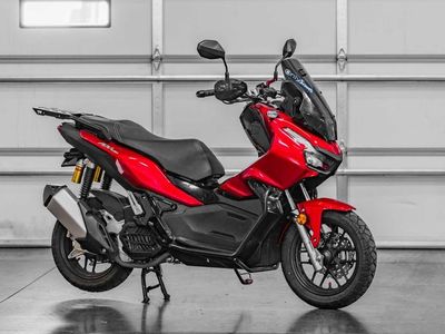 2022 Honda ADV150 - Photo 1
