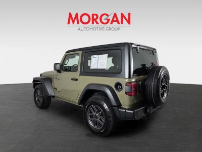 2025 Jeep Wrangler — photo 7 view