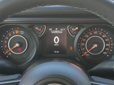 2026 Jeep Gladiator — photo 28 view