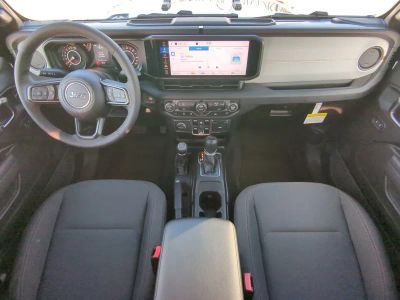 2026 Jeep Gladiator — photo 16 view