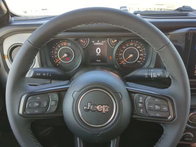 2026 Jeep Gladiator — photo 27 view