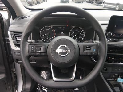 2024 Nissan Rogue — photo 12 view