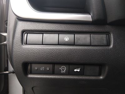 2024 Nissan Rogue — photo 13 view