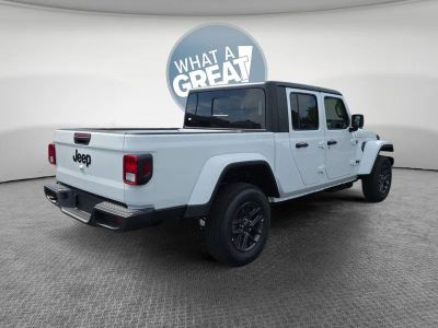 2026 Jeep Gladiator — rear three-quarter view