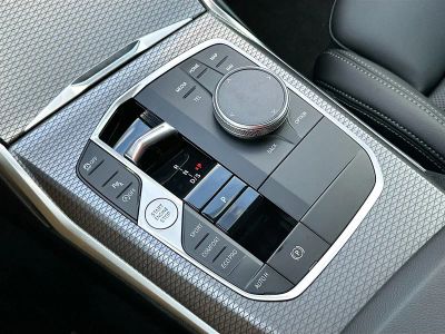2026 BMW 3 Series — photo 14 view