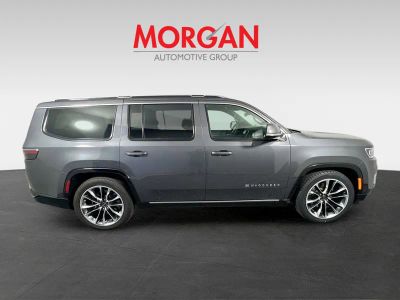 2022 Jeep Wagoneer — side profile view