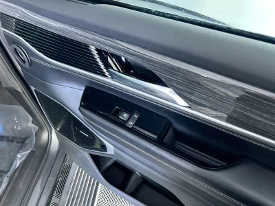 2022 Jeep Wagoneer — photo 30 view