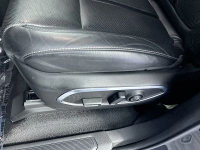 2022 Jeep Wagoneer — photo 13 view