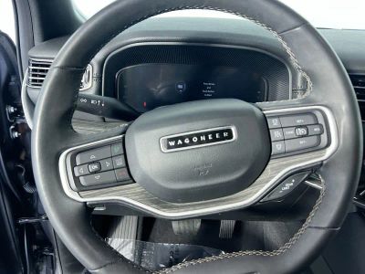 2022 Jeep Wagoneer — photo 15 view