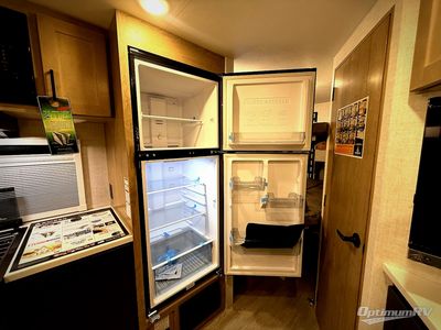 2026 Ember RV Overland - Photo 16