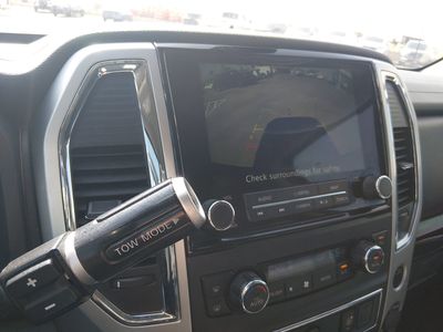 2021 Nissan Titan — photo 17 view