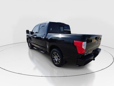 2021 Nissan Titan — detail view