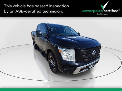 2021 Nissan Titan 4x4 Crew Cab SV — front three-quarter view