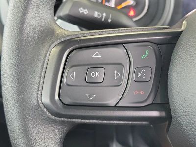 2026 Jeep Wrangler — photo 17 view