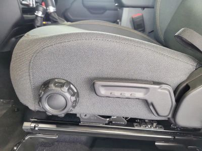 2026 Jeep Wrangler — photo 14 view