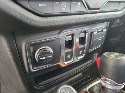2026 Jeep Wrangler — photo 10 view