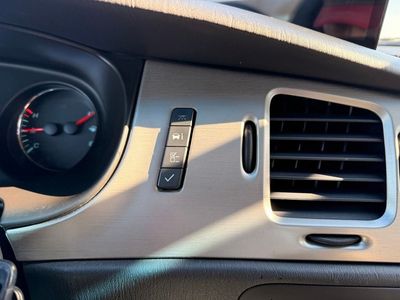2006 Chevrolet Monte Carlo — photo 13 view