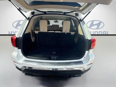 2019 Nissan Pathfinder — photo 24 view