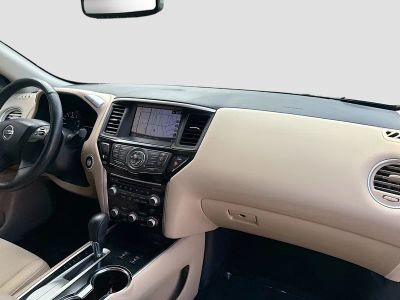 2019 Nissan Pathfinder — photo 31 view