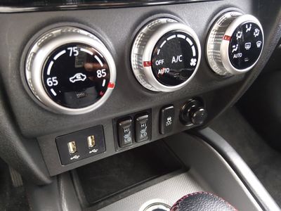 2025 Mitsubishi Outlander Sport - Photo 18