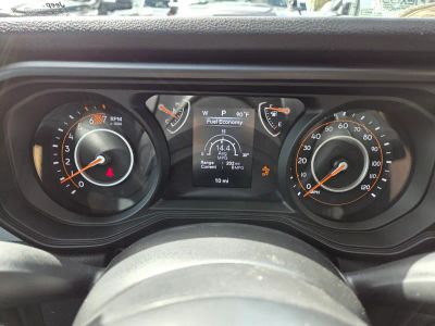 2026 Jeep Wrangler — photo 20 view