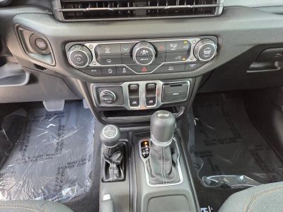 2026 Jeep Wrangler — photo 16 view