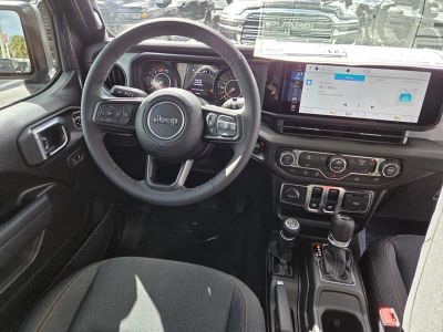 2026 Jeep Wrangler — photo 10 view
