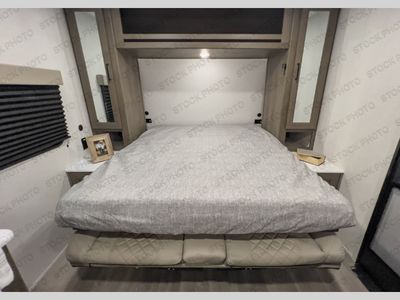 2025 Grand Design Transcend One - Photo 7