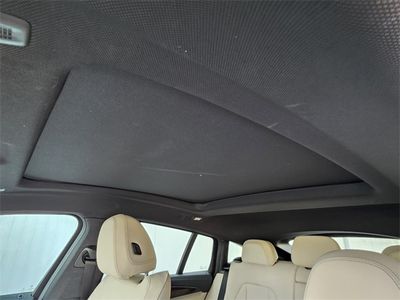 2021 BMW X4 — photo 8 view