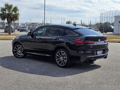2021 BMW X4 — interior view