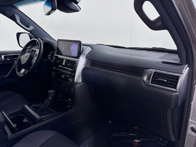 2023 Lexus GX - Photo 31
