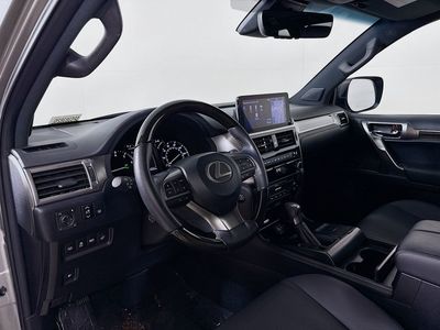 2023 Lexus GX - Photo 9