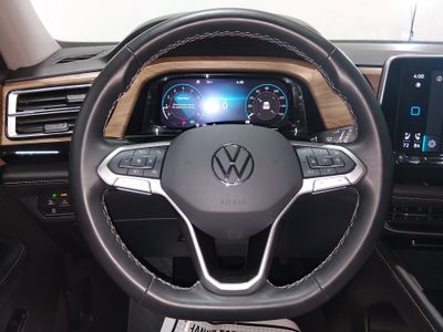 2025 Volkswagen Atlas - Photo 12