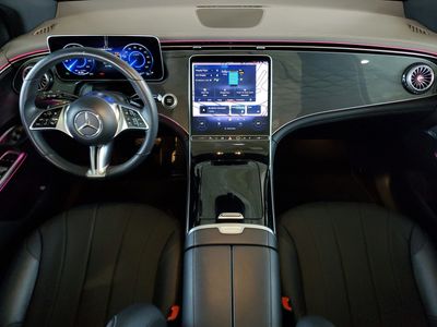 2023 Mercedes-Benz EQE - Photo 11
