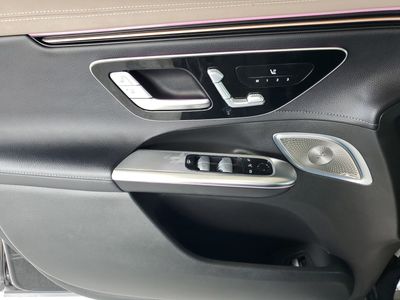 2023 Mercedes-Benz EQE - Photo 14