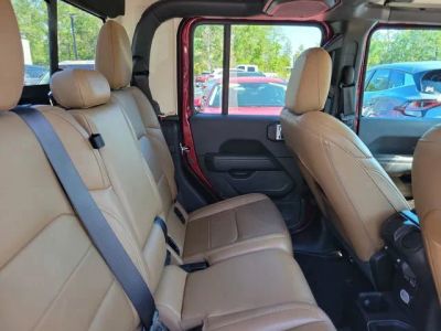 2021 Jeep Gladiator — photo 31 view